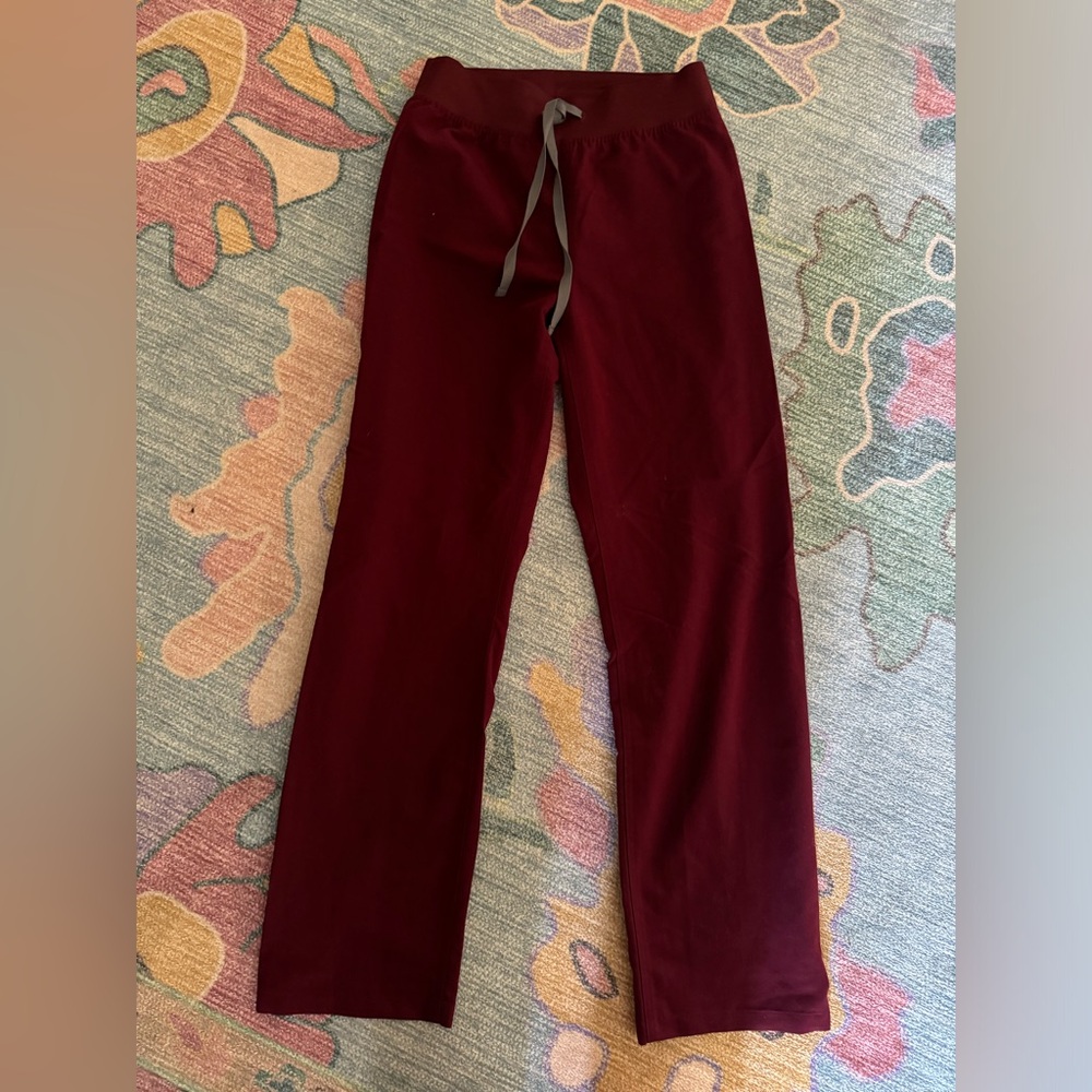 Figs Livingston high-waisted scrub pants
